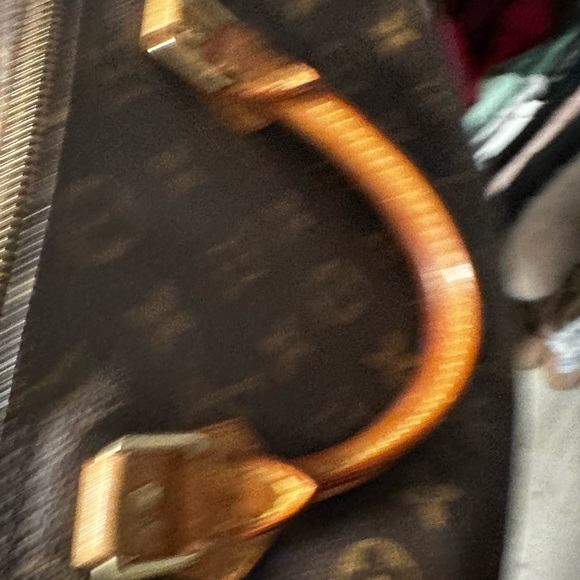 Authentic Louis Vuitton Speedy 30 - Picture 6 of 7